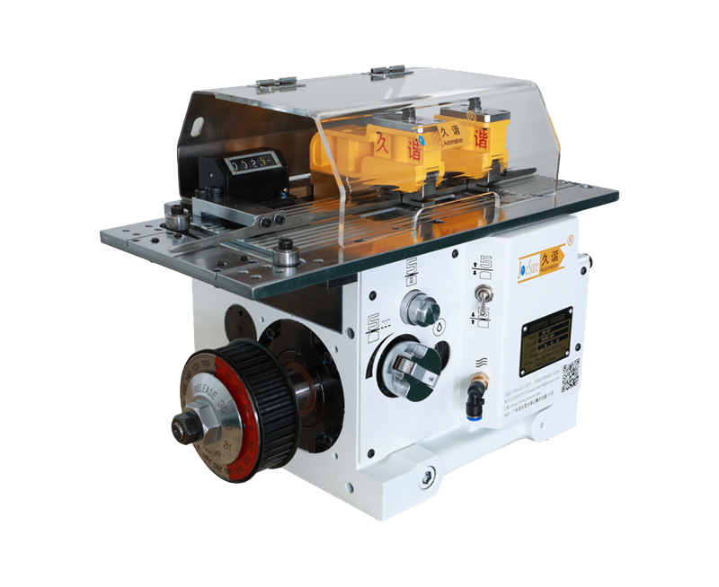 使(shǐ)用三合一送(sòng)料機需要進行哪些調整工(gōng)作?